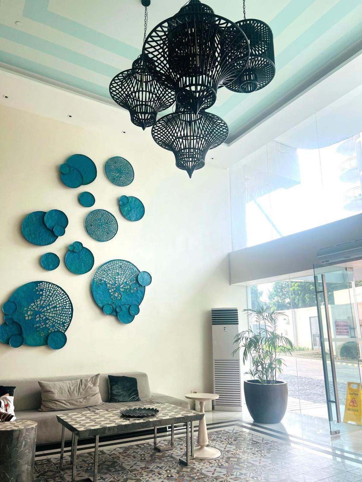The Bahamas & Maldives Suites At Azure Residences Paranaque 15 Mins Manila Airport T3 Экстерьер фото